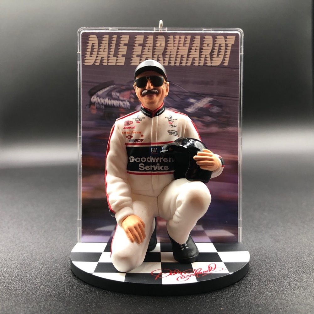 Hallmark Keepsake Ornament 2000 Dale Earnhardt‎ NASCAR Handcrafted Vintage NIB